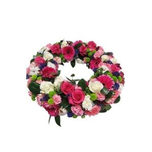 corona de flores tonos blanco y rosa para funerales y tanatorios en alicante